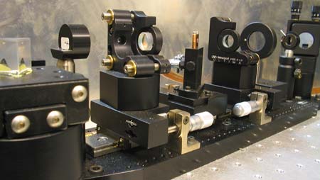 Amplifier crystal in the oscillator. Photo.